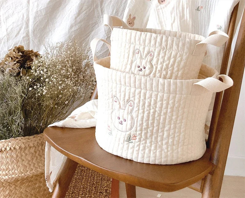 Niedlicher Bären-Stickerei INS Baby Wickeltasche Windel Caddy Windelkorb Mummy Mutterschaftstasche für Neugeborene - Aufbewahrungsorganisator für Spielzeug und D