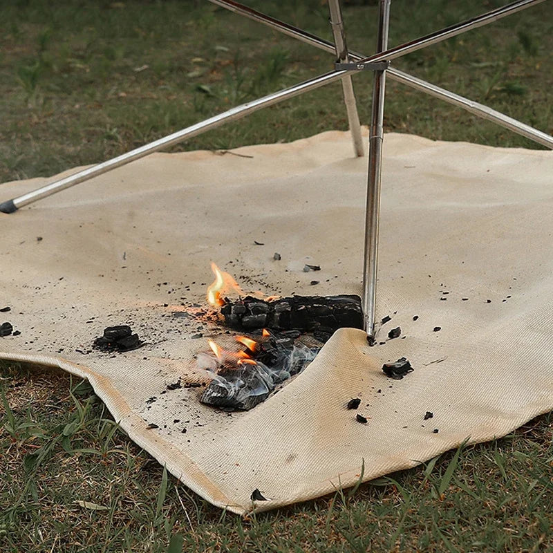 Neue Outdoor-Camping feuerfeste Matte Picknick Barbecue Isolationsmatte flammhemmend Hochtemperatur-Feuerdecke Fiberglasmatte