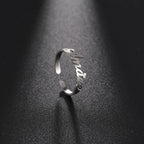 Personalisierter Doppel-Vorname-Ring für Damen und Herren, personalisiertes Paar-Familien-Geschenk, goldfarbener Edelstahl-Metallschmuck