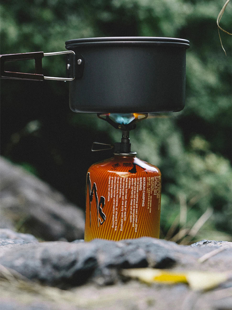 BRS Outdoor Gas Stove Mini Camping Gaskocher 25g Ultraleicht Titan Picknick Wanderkocher Überlebensofen BRS-3000T