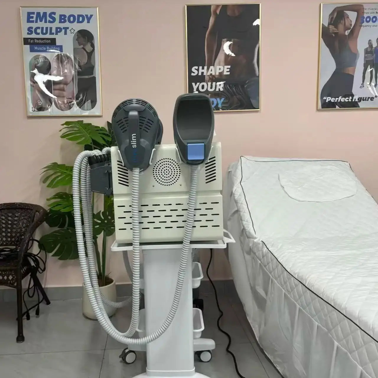 Neuestes Myoslim Neo RF EMS Body Sculpting Po-Lift EMS Gerät 6500W HI-EMT Muskelstimulator Körperformungs-Massagegerät