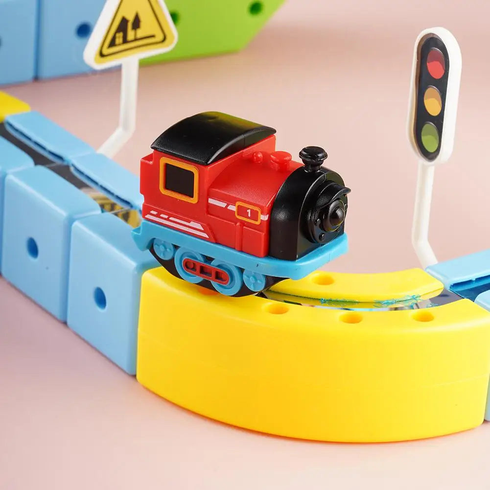 Magnetische elektrische Eisenbahnlokomotive Holzschiene Slot Diecast Eisenbahn mit zwei Waggons Holzzug Kinderspielzeug Biro Schiene
