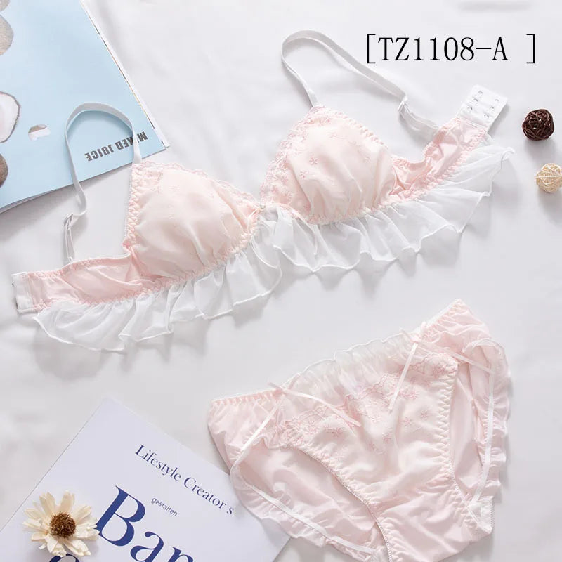 Besticktes Schleifen-Dessous-Set für Damen, japanisches süßes BH-Set, Triangel-Cup ohne Bügel, Studentenunterwäsche