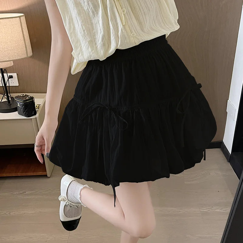 Süße Schleifen Plissierte Flauschige Röcke für Damen Sommer Koreanischer Stil Elastische Taille Laternenrock Damen Lockerer Weißer A-Linien Minirock