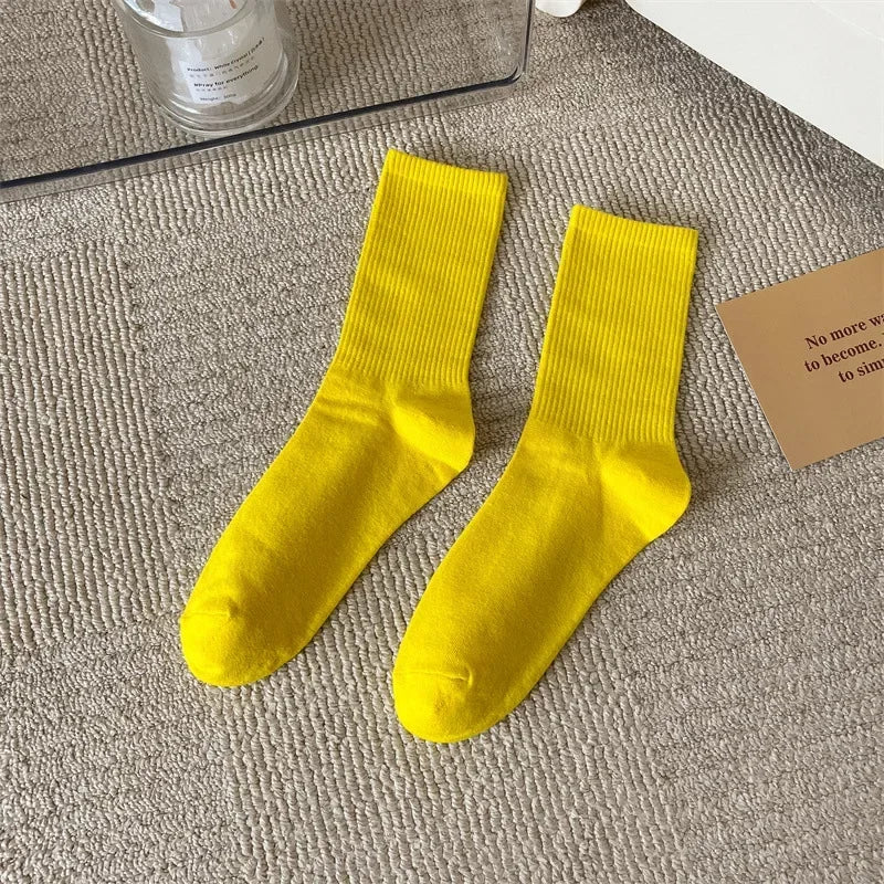 33 Farben Sommer Baumwolle Weiche Socken Fröhlich Bunte Damen Mid-Tube Strümpfe Modetrend Rot Grün Knöchelsocken Herbst Strumpfwaren