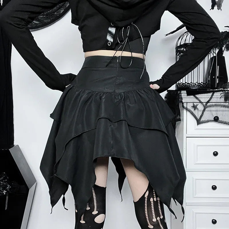 Sommer-Fashion Kurze Röcke Neue sexy Damen Gothic Punk Irreguläre Röcke Einfarbig Tunnelzug zum Binden Geraffte Rüschen Minirock