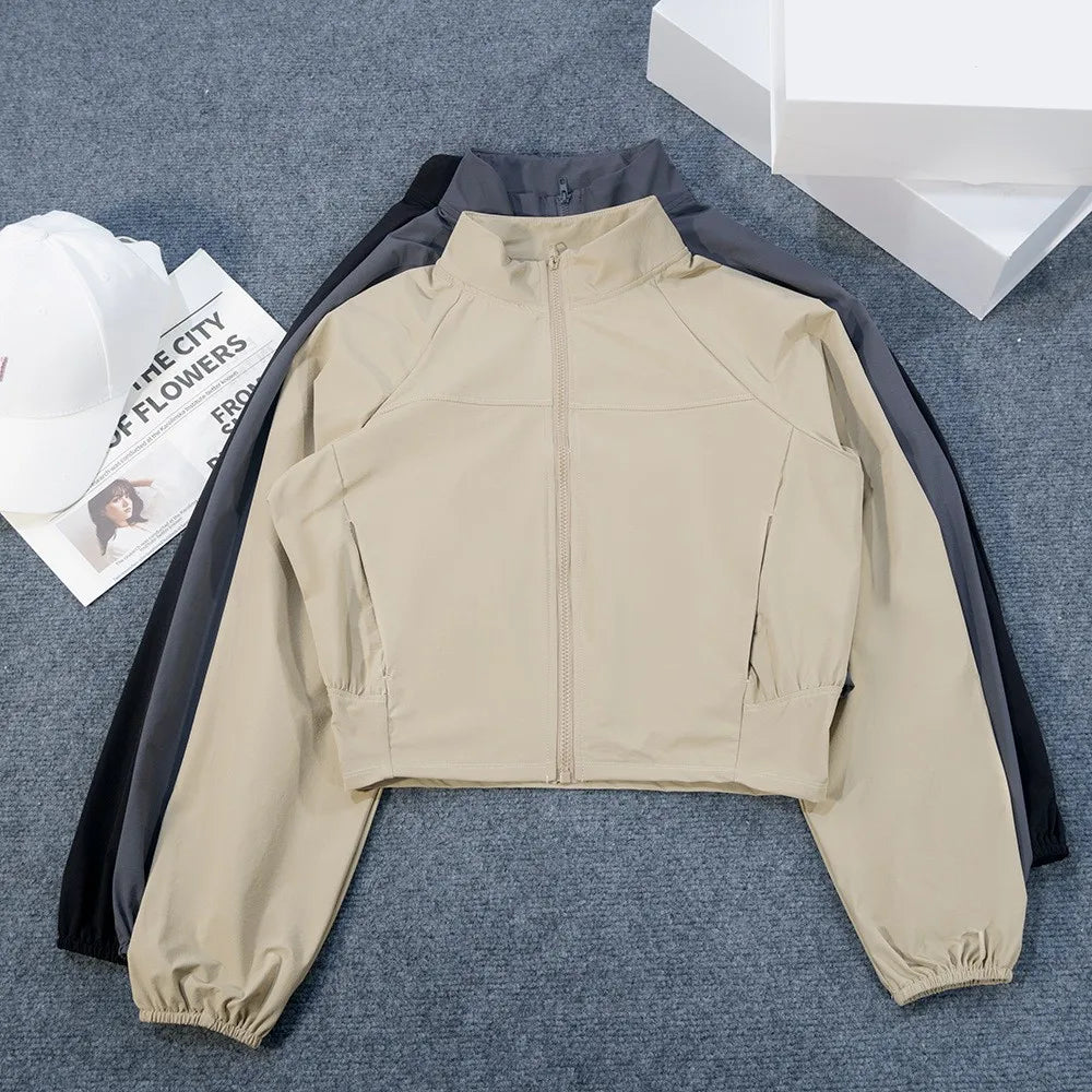 Yoga-Kleidung Amerikanischer Stil Sport Winddichte Stehkragen Sonnenschutzjacke Atmungsaktives Oberteil Outdoor Schnelltrocknend Kurzer Reißverschluss Damen