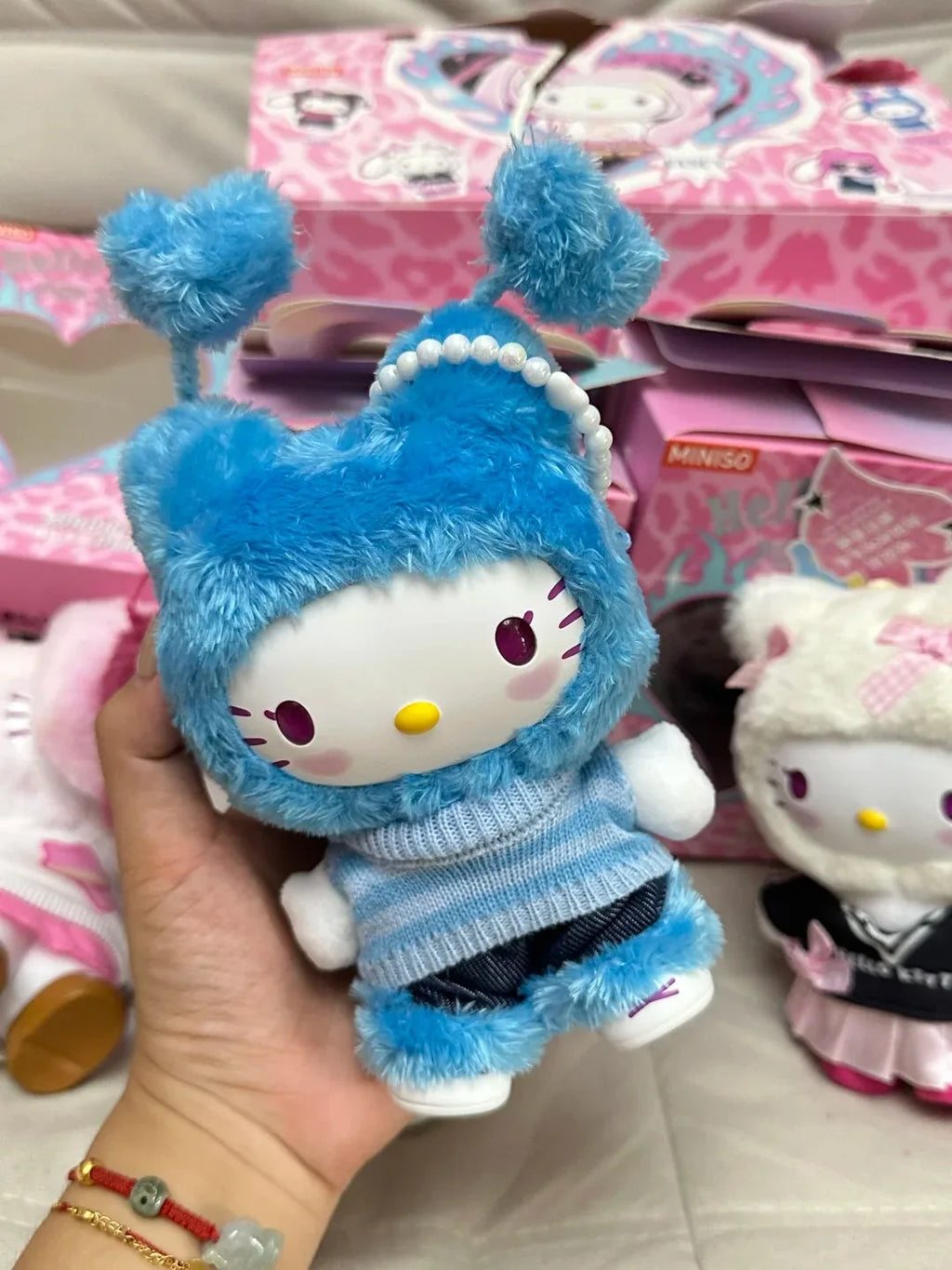 Echte Hello-Kitty Pop Star Samt-Anhänger-Serie Vinyl-Puppe Überraschungsbox Trendiges Kawaii Überraschungsgeschenk Süßes Trendiges Überraschungsbox-Spielzeug