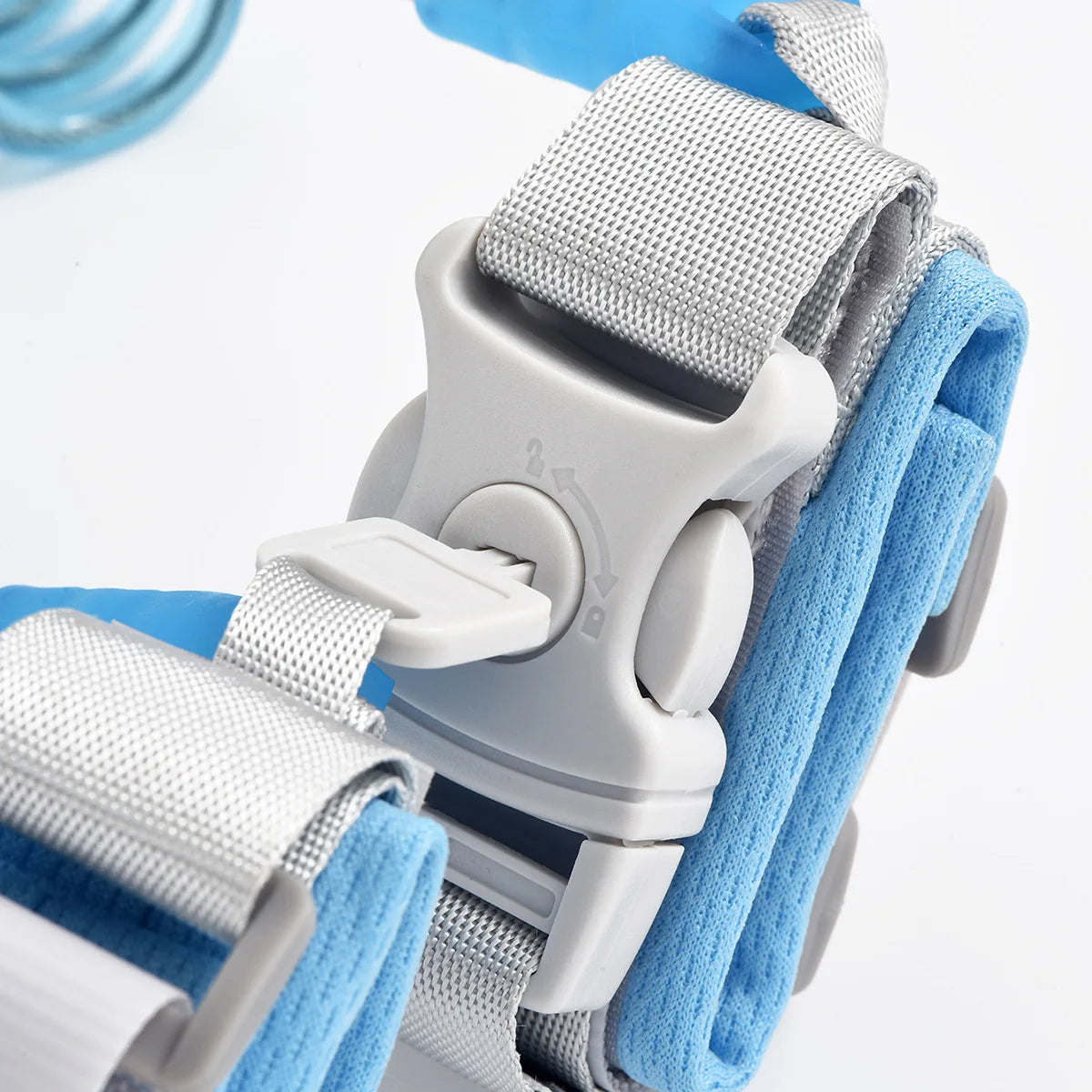 Babysicherheit 2M Anti-Verlust-Traktionsseil für Kinder Armband Schloss und Schlüssel Sicherheits-Traktionsgurt für Kinder Reisen Outdoor
