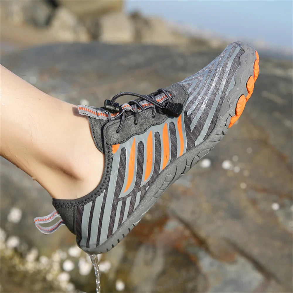 Unisex-Schnelltrocknende Wasserschuhe Herren Damen Bunte Strand-Schwimm-Surf-Wasserschuhe Paar Barfuß-Upstream-Sneaker