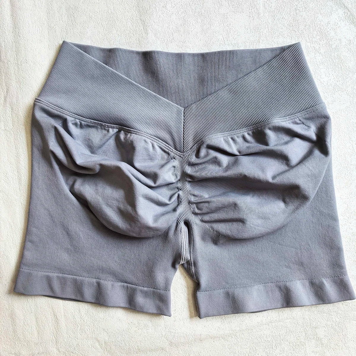 Damen Scrunch Shorts nahtlos V-Rücken Scrunch Booty Shorts Fitness Workout Laufen Yoga Gym Shorts