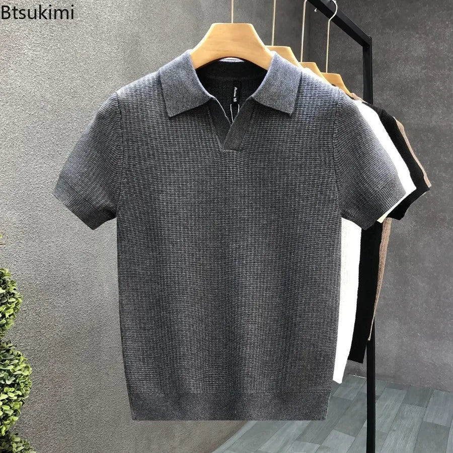 2026 Herren Sommer Poloshirt Koreanischer Stil Slim Fit Knitterarm Kragen Unifarben T-Shirts Freizeit Dünne Ärmel Trendige Strickoberteile