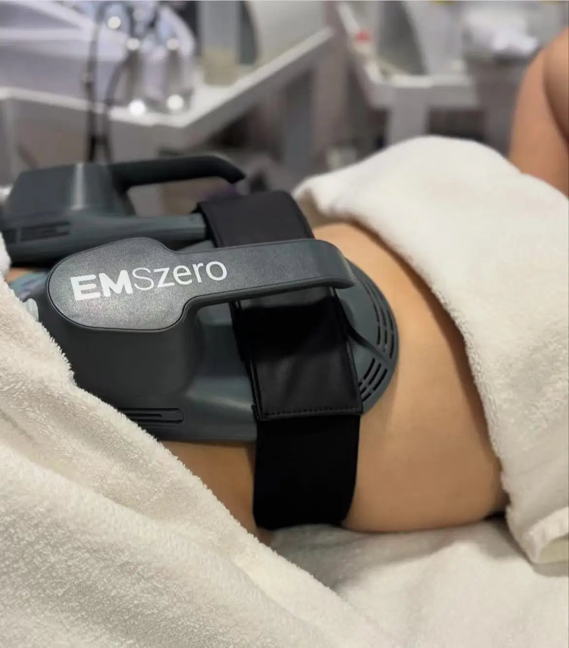 Neueste Myoslim Neo RF EMS Body Sculpting Maschine 6500W HI-EMT Muskelstimulator Po-Lifting Massagegerät zur Körperformung