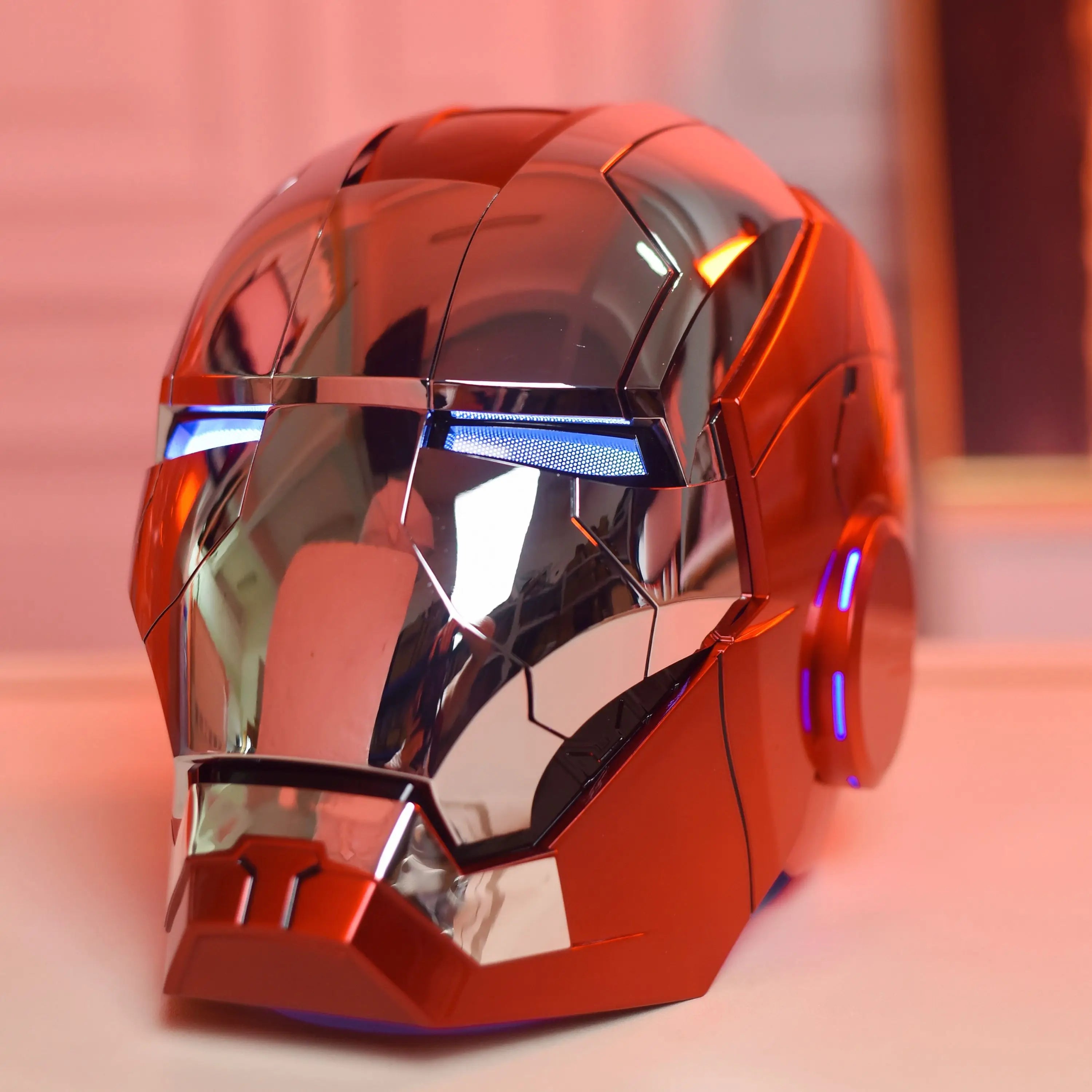 Neuer AutoKing 1:1 Mk5 Iron Man Helm Cosplay Sprachsteuerung Augen mit Licht Modell Spielzeug für Erwachsene Elektrisch tragbar Weihnachtsgeschenk