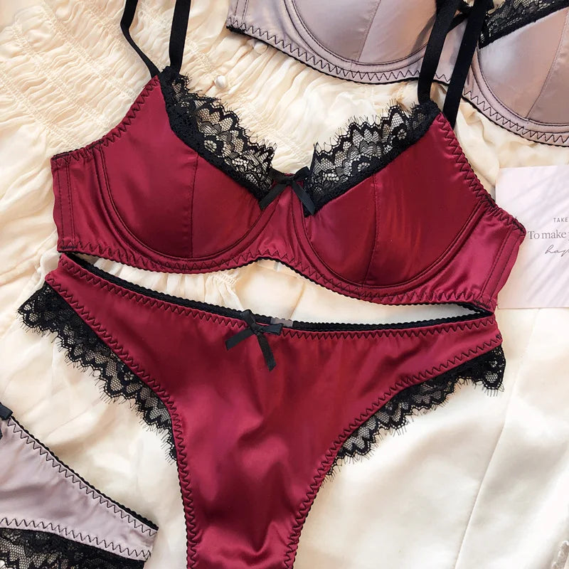 Französisches Dessous-Set mit dünnen Cups, sexy Spitze, Push-up-BH, Mode für Damen, Seidenstoff, Unterwäsche, hochwertige Intimates, BHs und Höschen