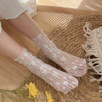Damen Harajuku Kawaii Atmungsaktive Transparente Blumen-Spitzensocken Süße Mesh-Fischnetzsocken Weiche Lustige Socken Strumpfwaren