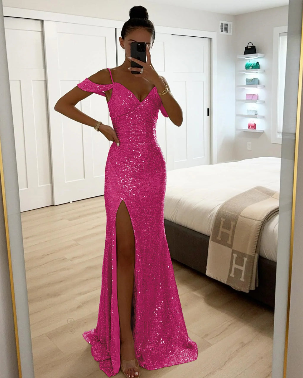 Dieses Kleid ist für die selbstbewusste Fashionista, die keine Angst hat, ihre Individualität zu zeigen