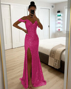 Dieses Kleid ist für die selbstbewusste Fashionista, die keine Angst hat, ihre Individualität zu zeigen
