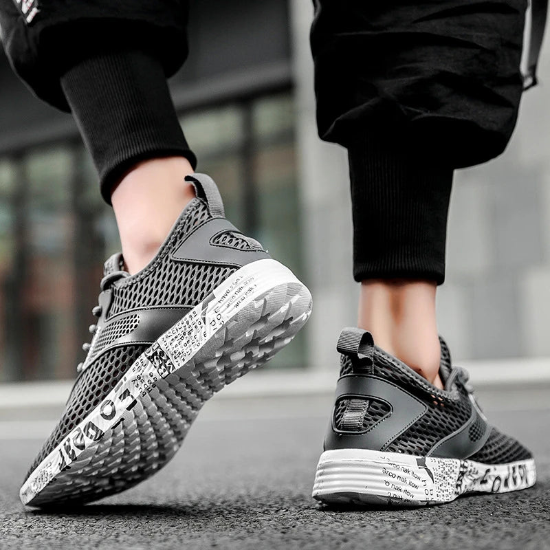 Summer Mens Black Hollow Mesh Sneakers Fashion Breathable Lightweight Casual Walking Shoes Printed Sole Outdoor Sports Footwear Zweitbild
