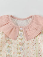 Baby Bodysuit Sommer 2026 Blumendruck Baumwolle Peter-Pan-Kragen Puffärmel Strampler für Mädchen Weiches atmungsaktives Outfit