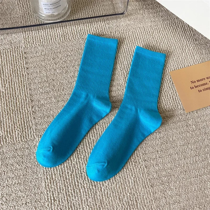 33 Farben Sommer Baumwolle Weiche Socken Fröhlich Bunte Damen Mid-Tube Strümpfe Modetrend Rot Grün Knöchelsocken Herbst Strumpfwaren