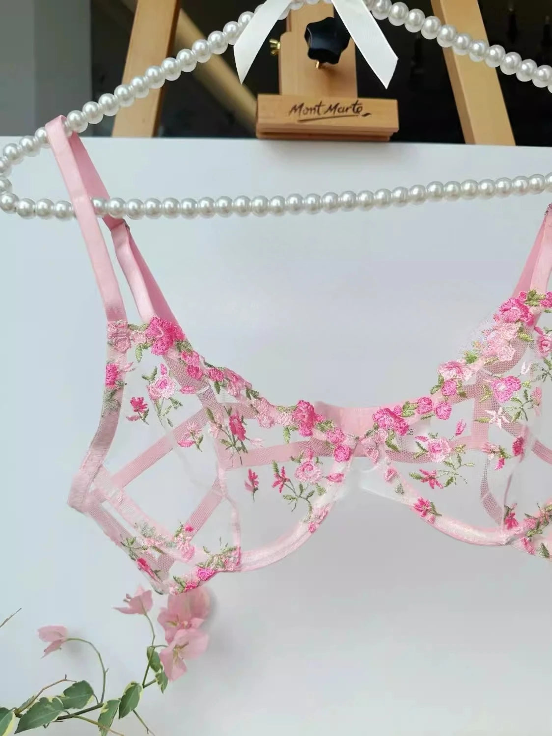 YUQI Französisches Luxus-Dessous-Set – sexy BH- und Höschen-Set mit floraler Stickerei in Schwarz, durchsichtige, transparente, verführerische Damen-Unterwäsche