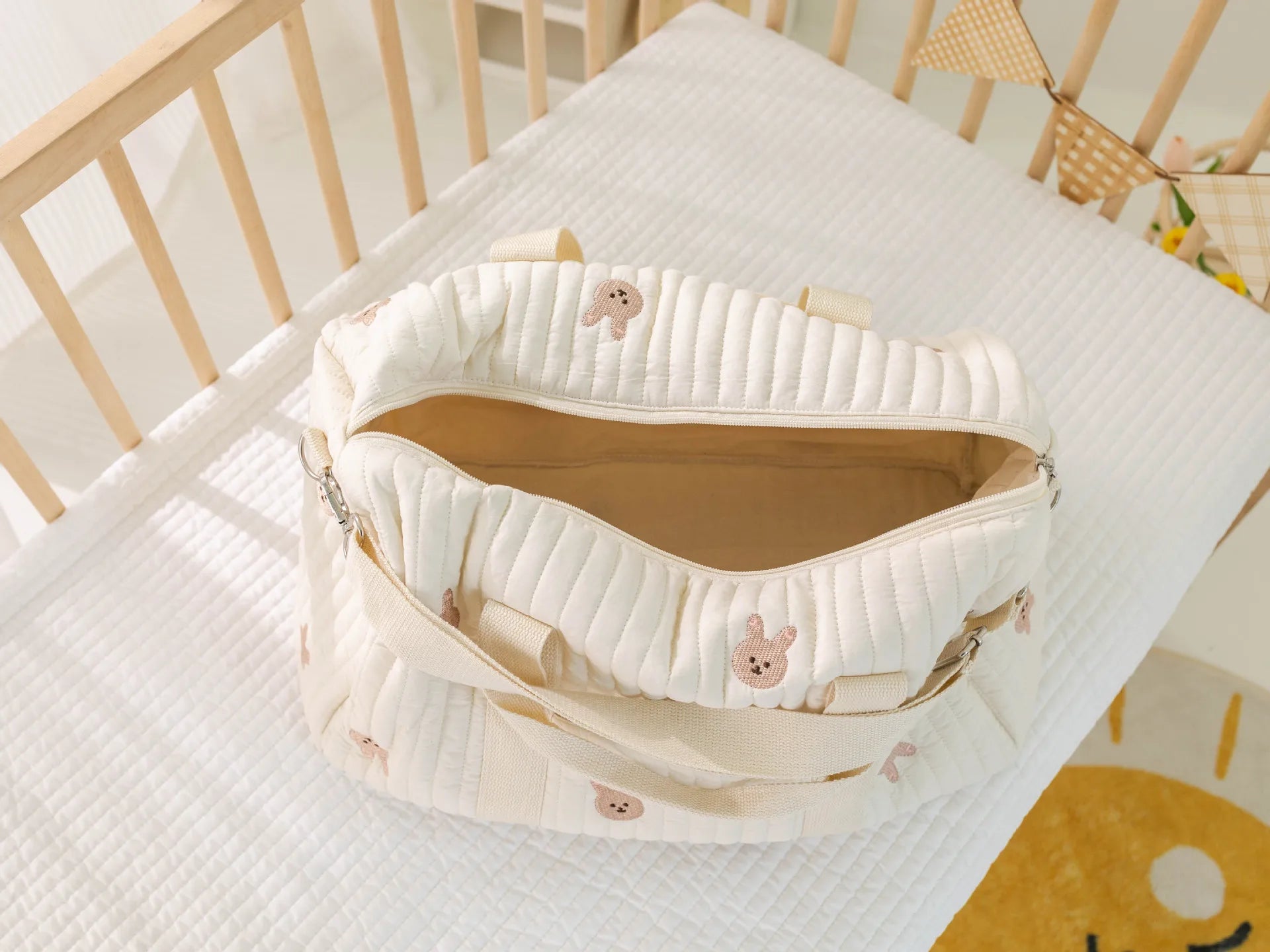 Wickeltasche Bär Umstandspaket Baby Windeltasche Kinderwagen Windel-Organizer Tragbare Einkaufstaschen Reise-Wickeltasche Messenger Bag