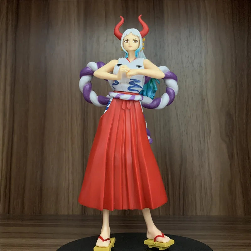Neue One Piece Figur Ninja Nami PVC Figuren OP Tama Luffy Yamato Kaidou Zoro Sanji Usopp Law Newgate Modell Geschenk Spielzeug