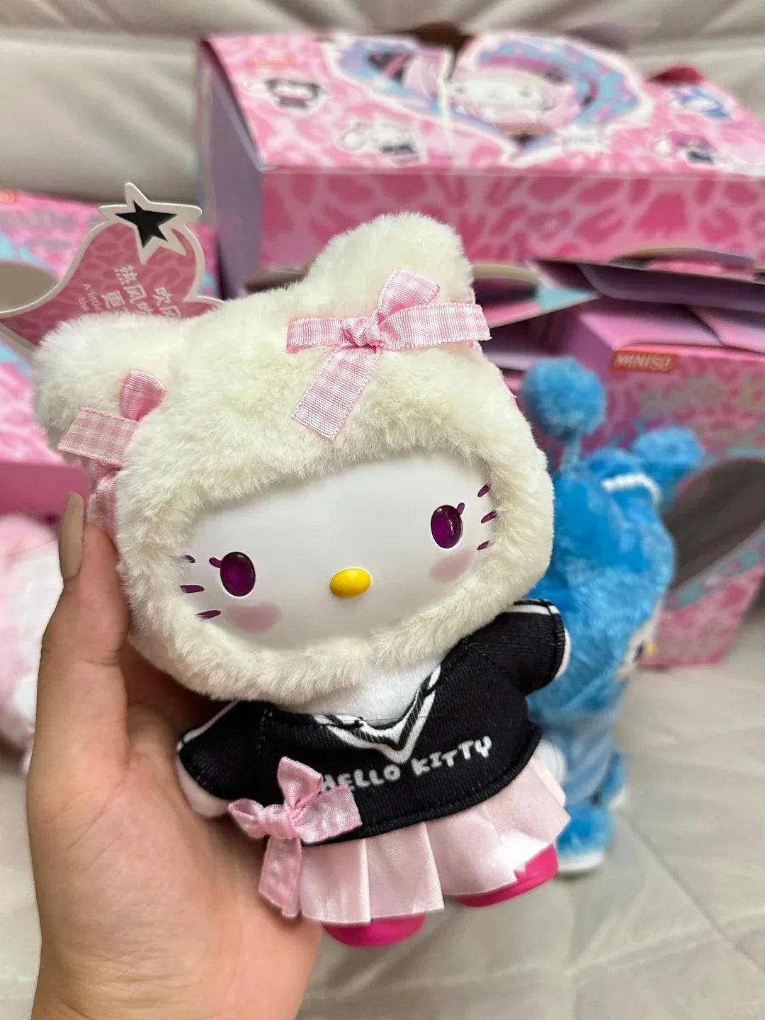 Echte Hello-Kitty Pop Star Samt-Anhänger-Serie Vinyl-Puppe Überraschungsbox Trendiges Kawaii Überraschungsgeschenk Süßes Trendiges Überraschungsbox-Spielzeug