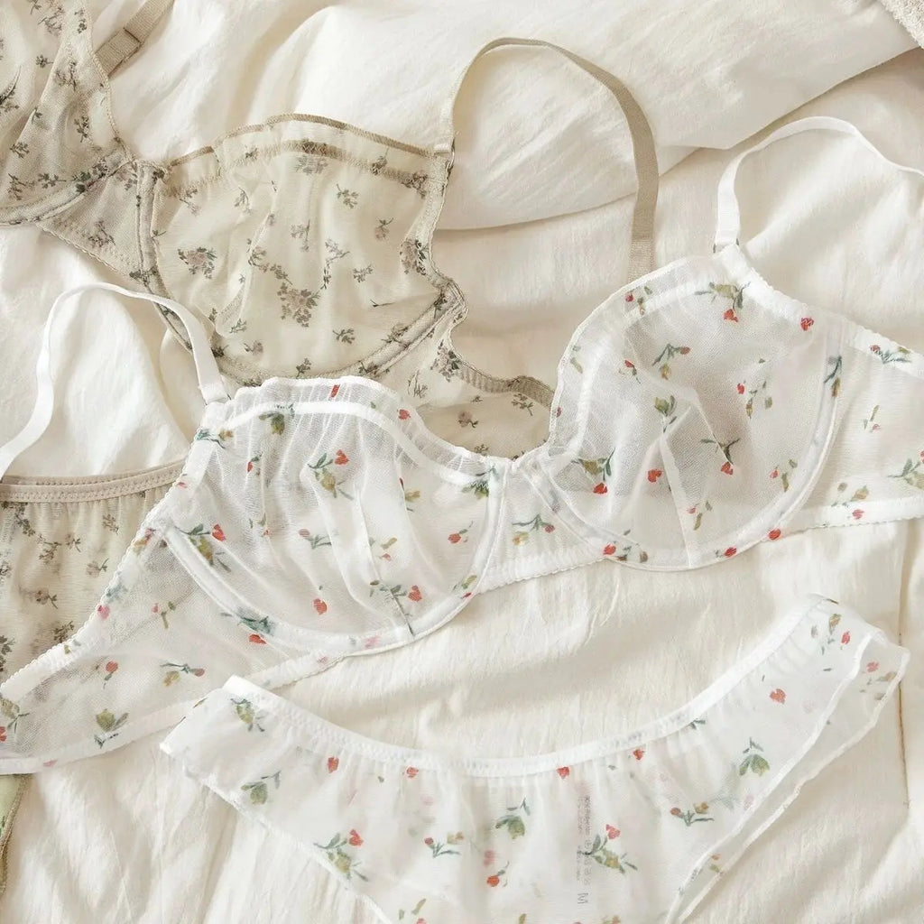 Französisches ultradünnes Dessous-Set, sexy Spitze mit Blumenmuster, BH, modische Damenunterwäsche, atmungsaktive Intim-BHs und Tanga-Sets