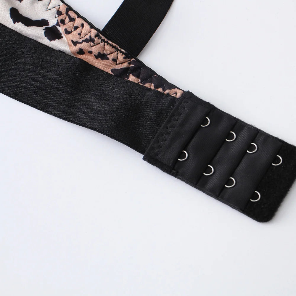 Buchstabe Strass Sport Leopard Sexy Dessous Set Geraffter Push Up Nahtloser BH Set Mode Spurenlose Dünne Fitness Unterwäsche