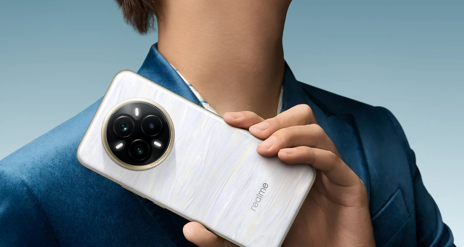 Global Version realme 14 Pro Plus 5G Smartphone Sony 3X Periscope OIS Camera Snapdragon7s Gen 3 80W SUPERVOOC Charge IP69