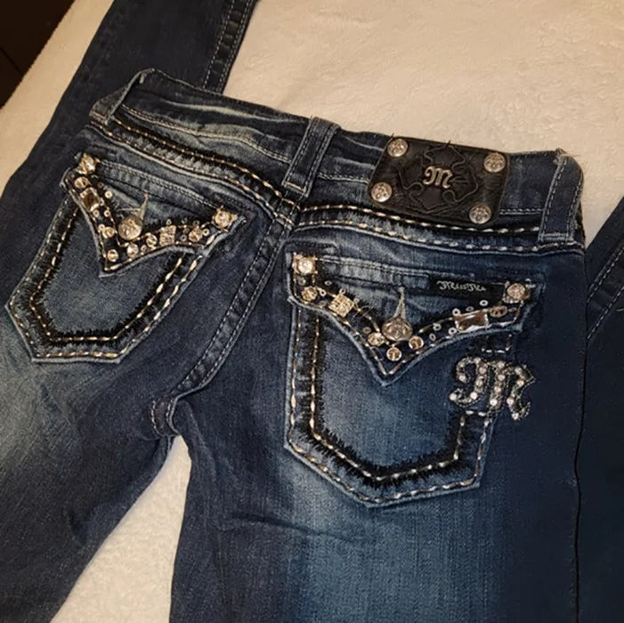 Low Waist Diamond Stickerei Slim Fit Harajuku Style Denim Jeans Trendige Streetwear für Hot Girls Cross-Border Mode