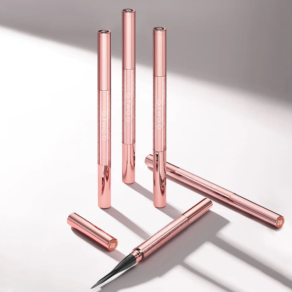 O.TWO.O Machete Augenbrauenstift Wasserfest Natürlich Langanhaltend Glatt Füllbar Verblendbar Hochpigmentiert Augenbrauenstift Augen-Make-up