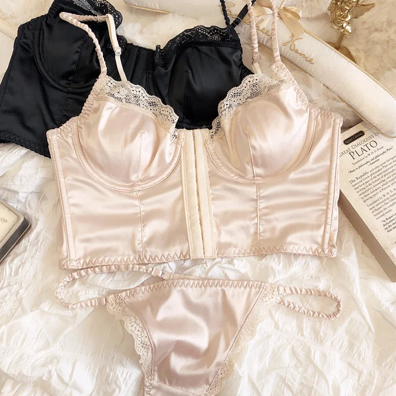 Sommer Damen Dessous Set Französisches Sexy Spitzen-Ultra-Dünn-BH-Set Seidenstoff Komfort Verstellbare Träger Bralette Strings Unterwäsche-Set
