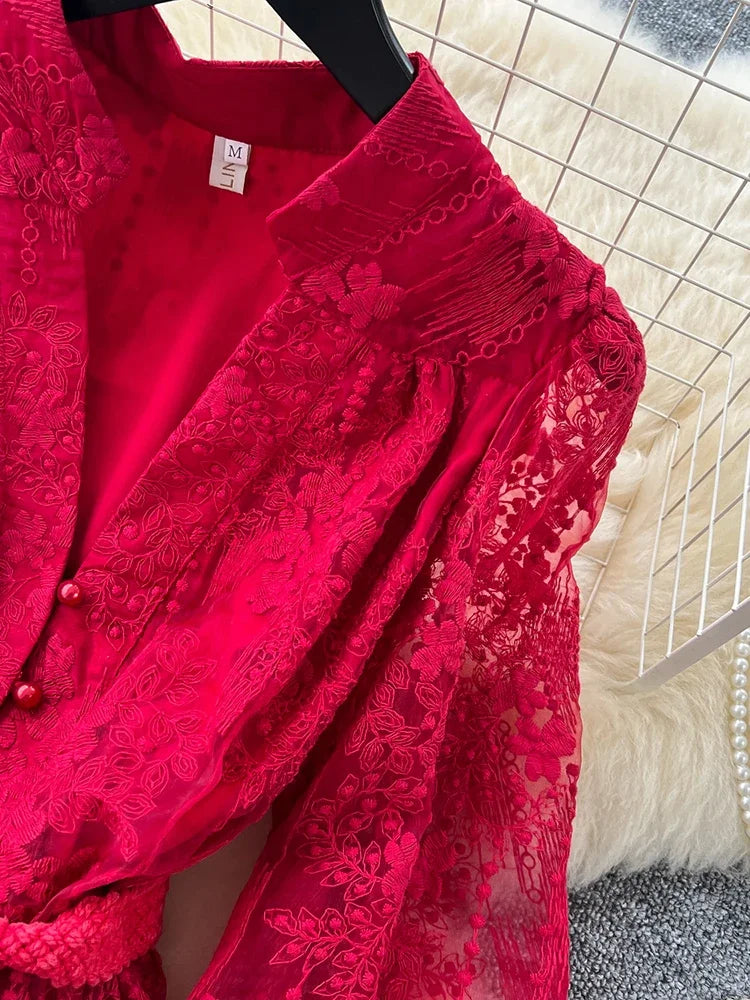Frühlings-Herbst Französisches High-End Damenkleid Neue Spitze Stickerei V-Ausschnitt Laternenärmel Einreiher Party Geburtstagskleid C192