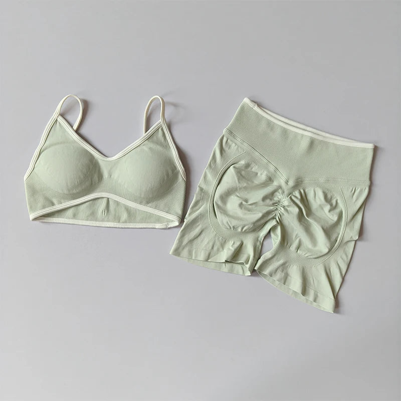 2-TEILIGER Yoga-Anzug Nahtlos mit Brustpolster Enge Sport-BHs und High-Waist-Shorts zum Draußen Tragen, Laufen, Training, Fitness, Yoga-Set