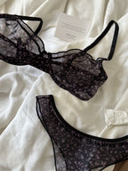 Französisches ultradünnes Dessous-Set, sexy Spitze mit Blumenmuster, BH, modische Damenunterwäsche, atmungsaktive Intim-BHs und Tanga-Sets