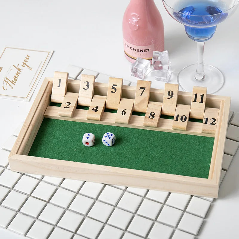 Hölzernes Shut the Box Würfelbrettspiel Klassische Tischversion mit 12 Zahlen, Kneipenstil, traditionelles Familien-Partyspiel für drinnen