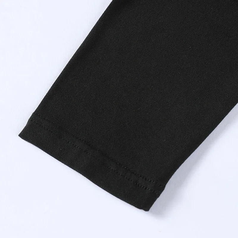 Herren T-Shirt mit Stehkragen, langärmelig, einfarbig, lässig und modisch, vielseitig und bequem, Sommer 2025