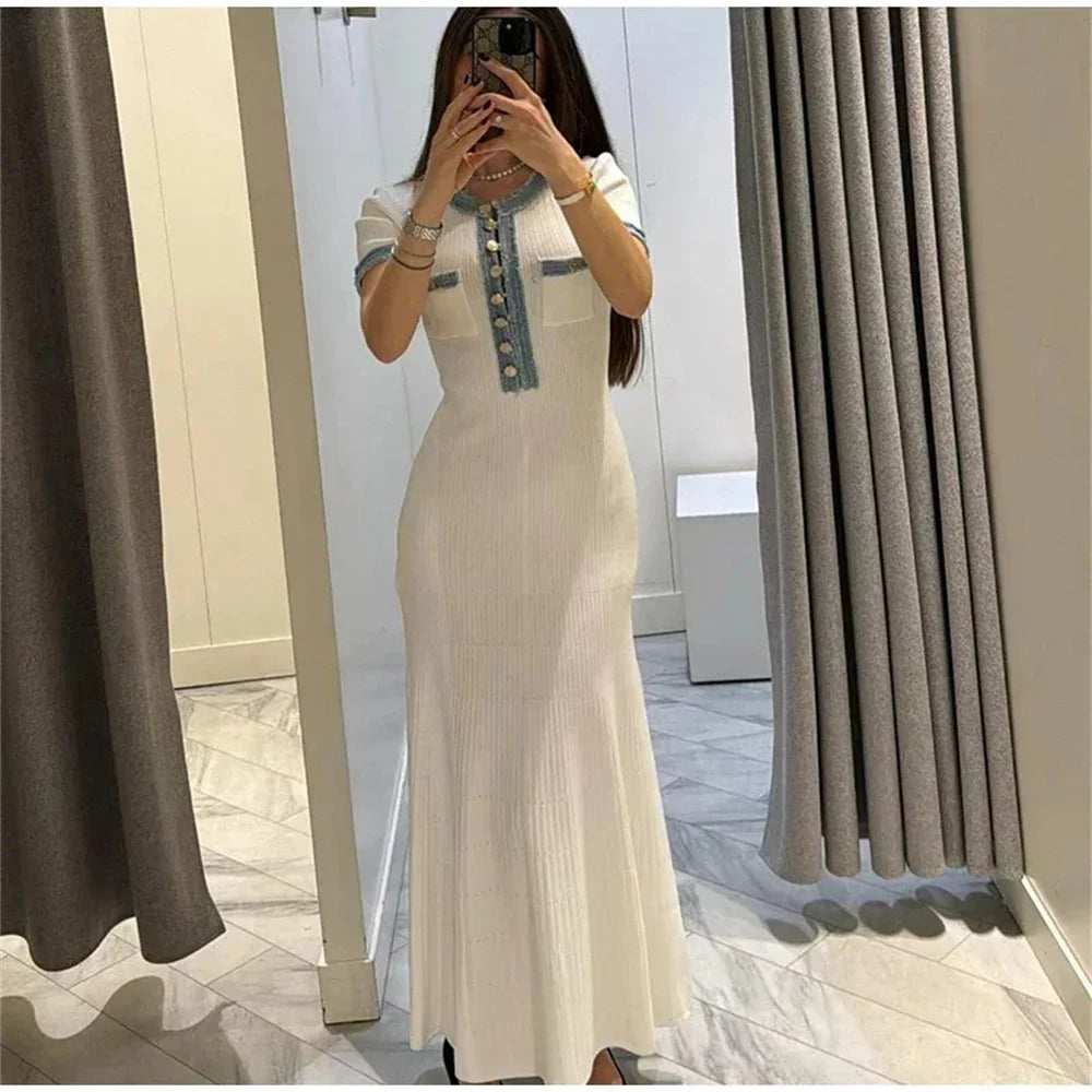 Elegantes, kontrastierendes, gestricktes Maxi-Kleid für Damen, schickes O-Ausschnitt-Kurzarmkleid mit Metallknöpfen, figurbetonte Kleider, Büro-Lady-Pendlerrobe Hauptbild