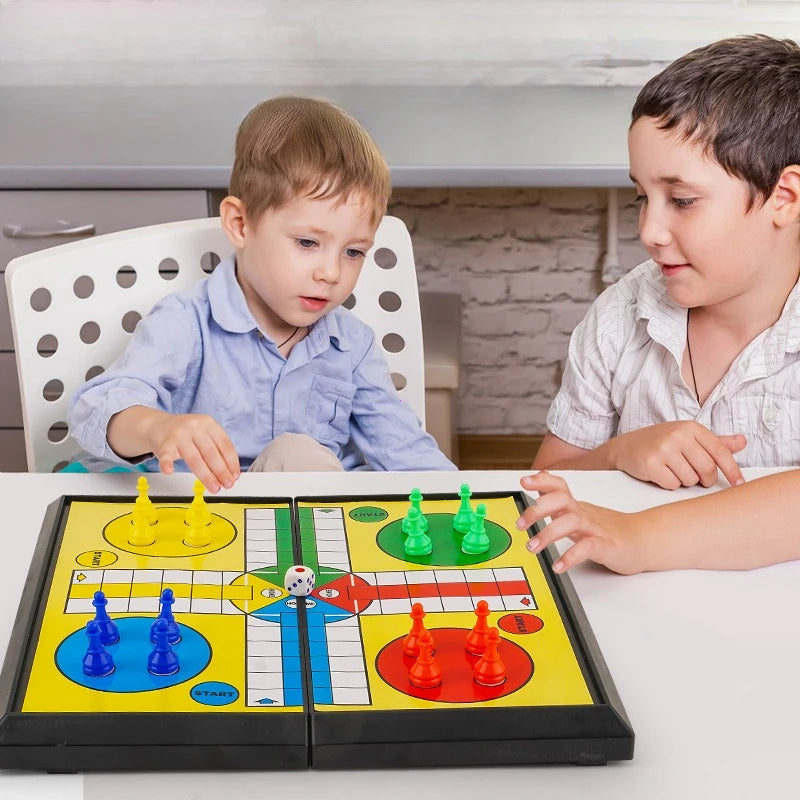 Internationales Ludo Brettspiel für Kinder: Tragbares faltbares Schachspiel, Lernspielzeug, Partytischspiel für Grundschüler Hauptbild