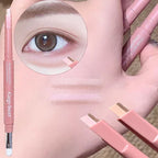 Matter aufhellender Seidenraupen-Stift, Pinkbrauner zweifarbiger Highlighter-Konturschattenstift mit Detail-Verblendpinsel für Augen-Make-up