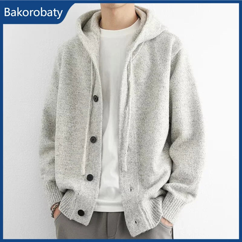 Neue lässige Luxus Strickjacke mit Kapuze für Herren Koreanische Mode Lockerer Cardigan mit Knopfleiste Y2K Vintage Streetwear Strickwaren Mantel