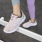 Xtep Damen Laufschuhe Verschleißfeste Freizeit-Sportschuhe Für Damen Winter Tennis Sneaker Damen Weiß 879318110073