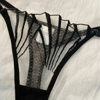 Schwarzes Dessous-Set aus Spitze – Transparenter Push-up-BH und Höschen aus Wimpernspitze mit Triangel-Cup-Design