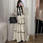 Koreanische Mode Elegantes beiges Polka-Dot-Damen-Set Langarm-Ein-Knopf-Oberteil Hohe Taille A-Linie Rüschen-Stufenrock 2-teilig