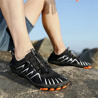 Unisex-Schnelltrocknende Wasserschuhe Herren Damen Bunte Strand-Schwimm-Surf-Wasserschuhe Paar Barfuß-Upstream-Sneaker