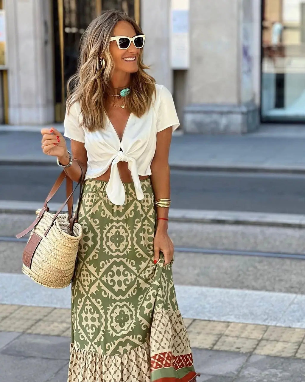 Damenrock mit elastischem Bund und Blumenmuster, großer Tellerrock, Boho-Midi-Rock im Patchwork-Stil, geeignet für Strand und Alltag
