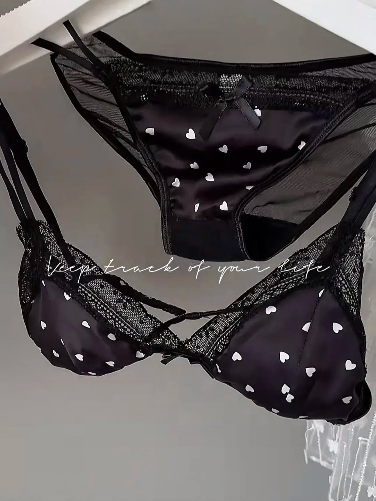 Französischer Stil Süßer Triangel-BH Lingerie Set Damen Satin Spitze Drahtlos Kleiner Busen Raffiniert Dünner Stoff Sexy Weiche Unterwäsche S-XL